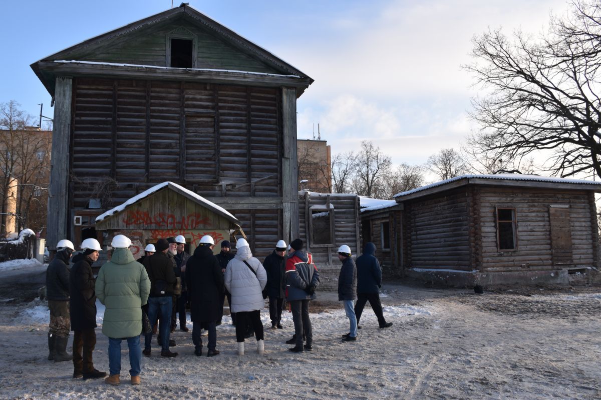 ОрелОблСовет: Сегодня состоялось очередное совещание, связанное с реконструкцией дома Лизы Калитиной